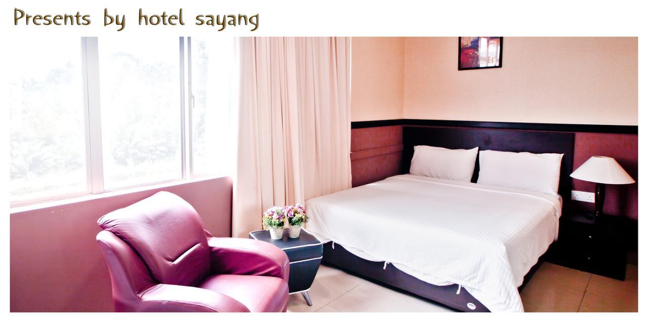 Sayang Hotel Кулай Екстер'єр фото
