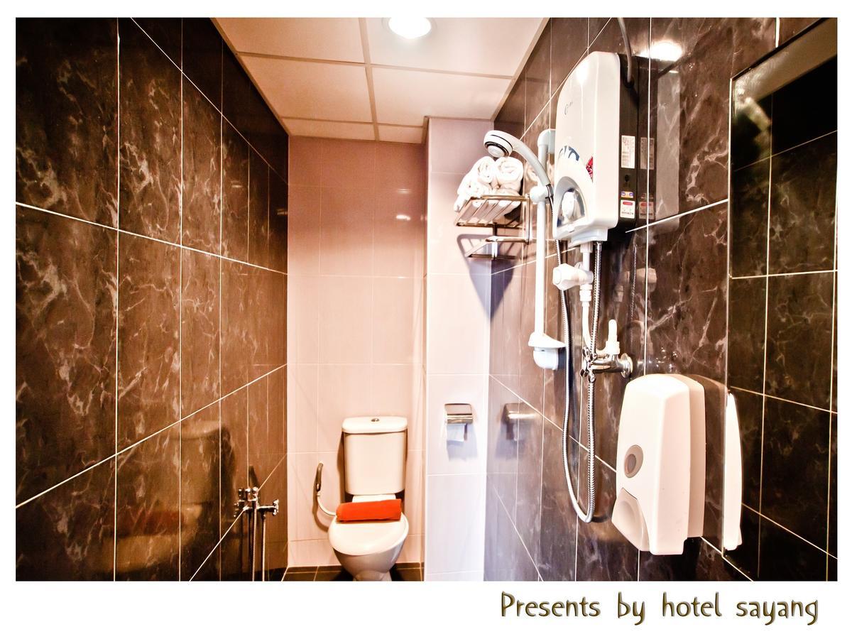 Sayang Hotel Кулай Екстер'єр фото